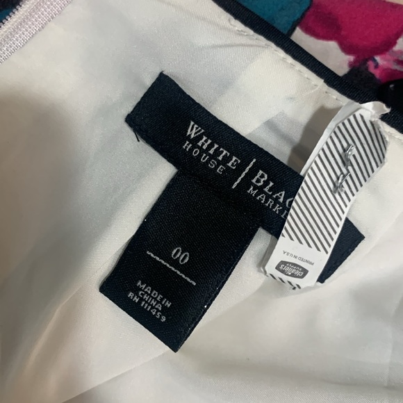 White House Black Market Magenta Rose & Blue Floral Pencil Skirt Woman's Size 00 - Picture 8 of 8